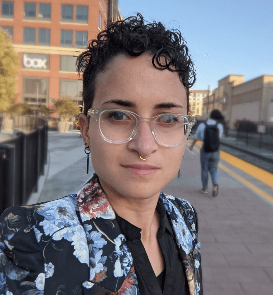 Portrait of Dr. Sara Achour